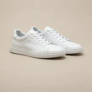 Zapatillas urbanas blancas